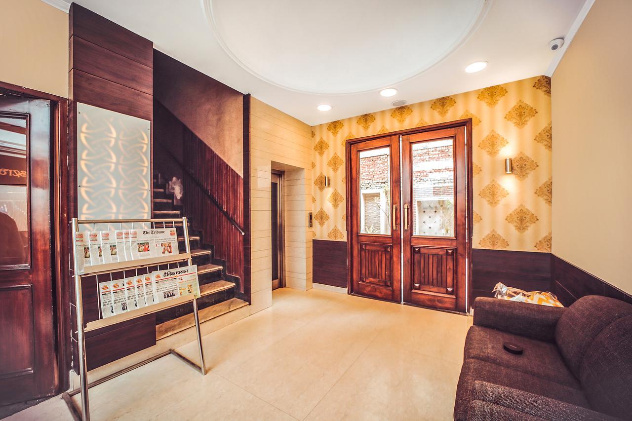 Fabhotel Basera Амритсар Экстерьер фото