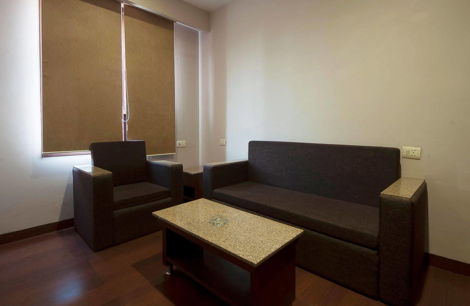 Fabhotel Basera Амритсар Экстерьер фото